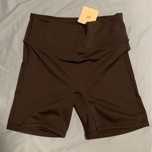 Anywhere High-Waisted Black Bike Shorts Fabletics NWT